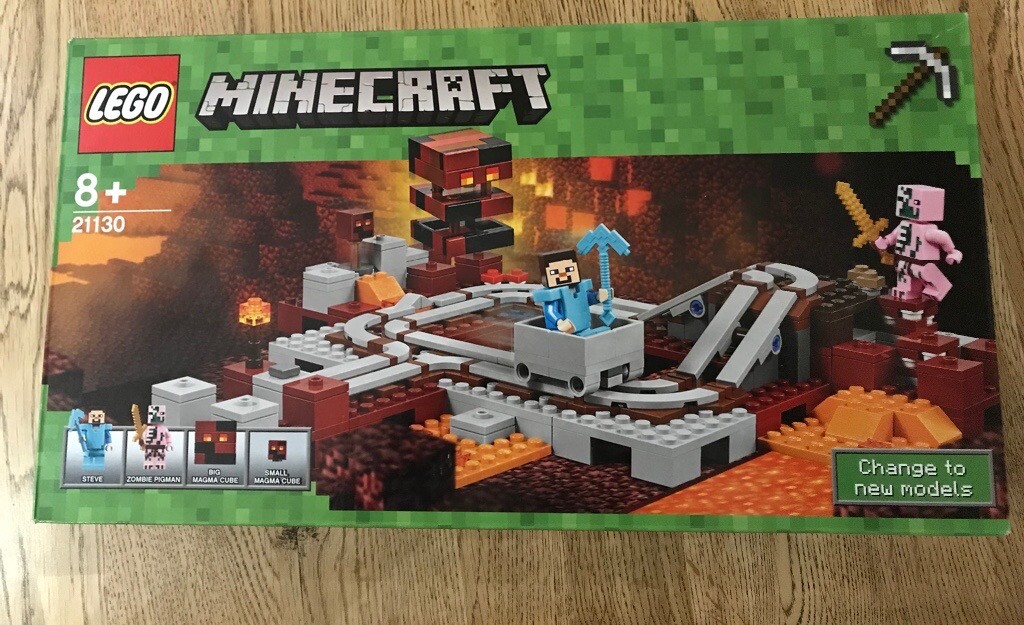 21130 lego minecraft